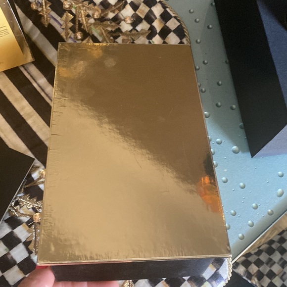 Bvlgari Le Gemme: Maravilla. Luxurious scent in a beautiful bottle! - Picture 9 of 14